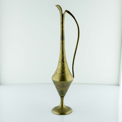 Кувшин ваза с тонким горлышком латунь