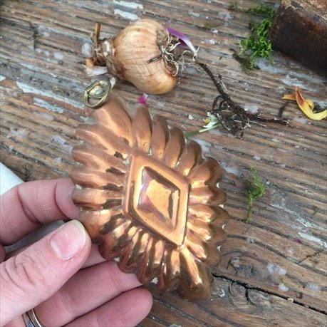 Форма для выпечки Ромб 10 см c подвесом медь