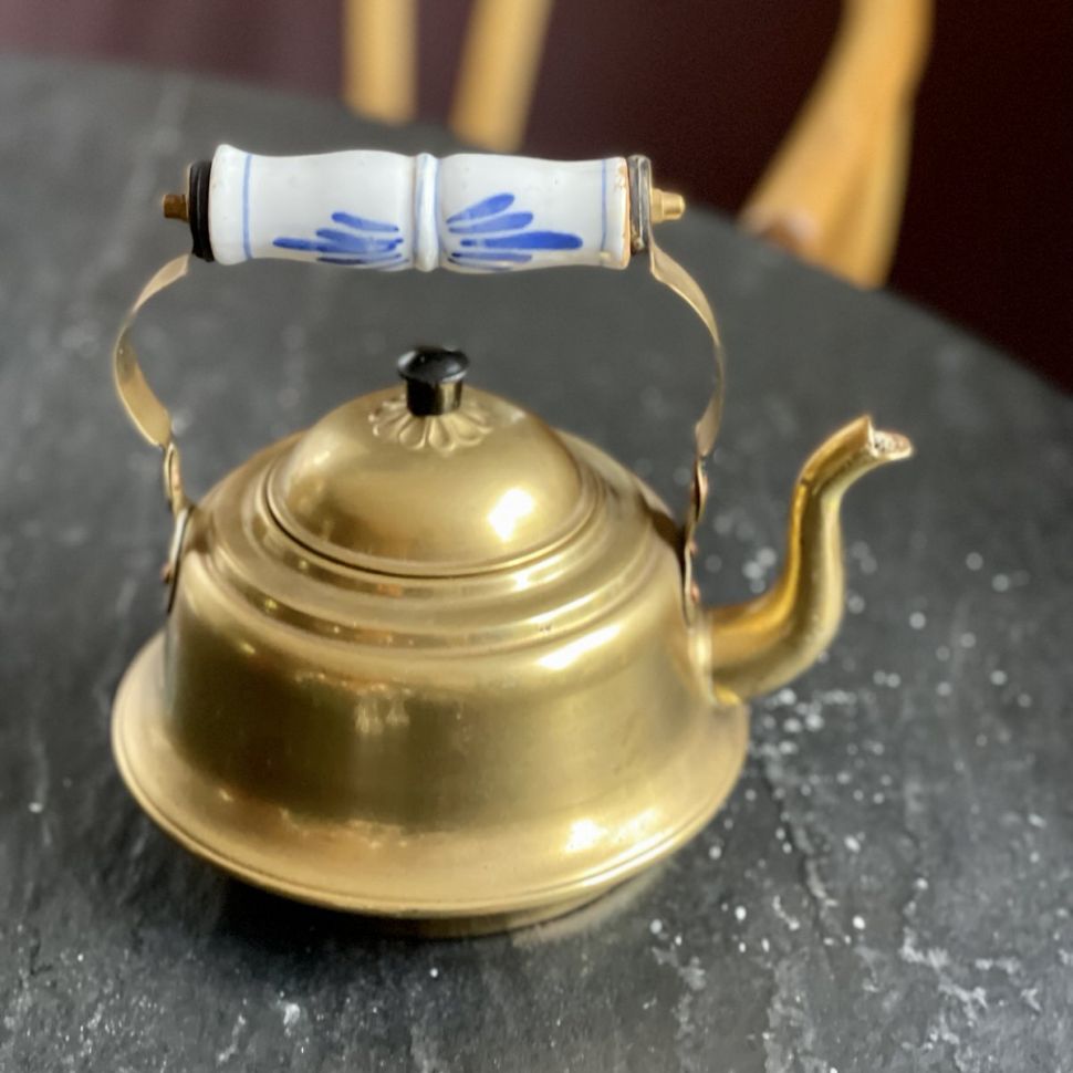 Чайник с керамической ручкой 1 л латунь