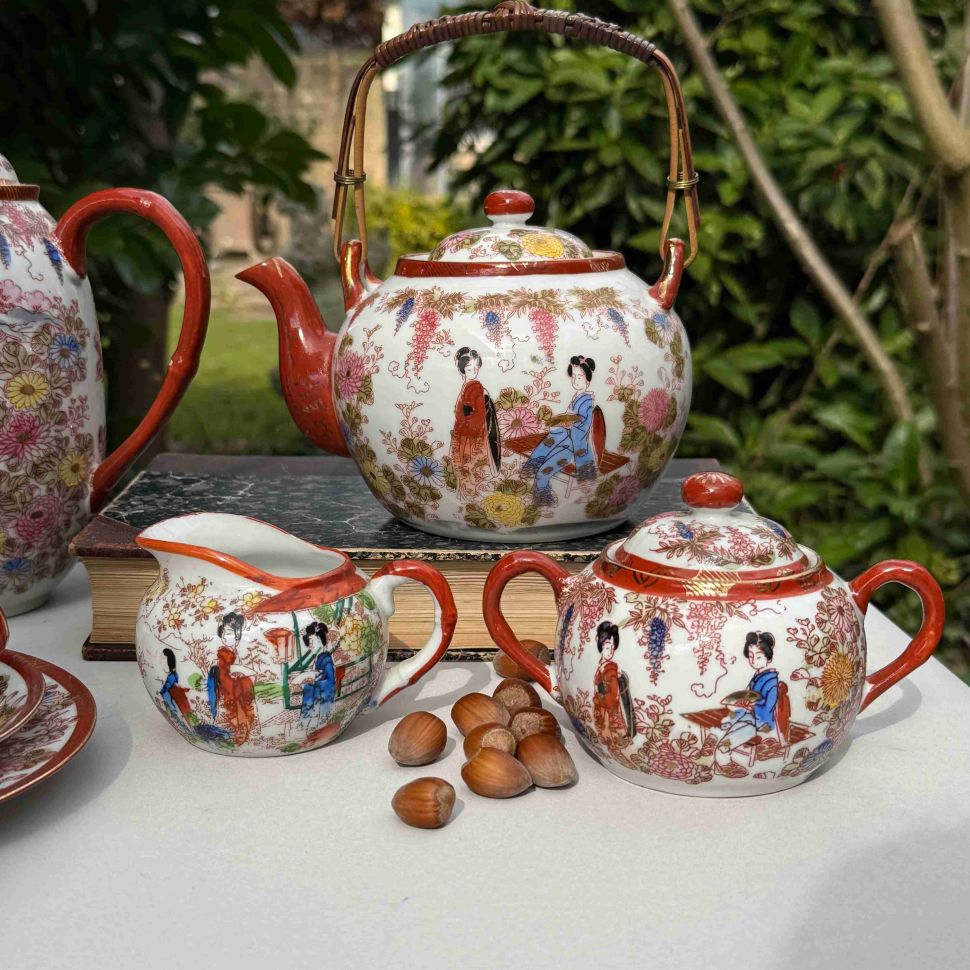 Сахарница Гейши в саду у Фудзиямы 14 см фарфор Япония