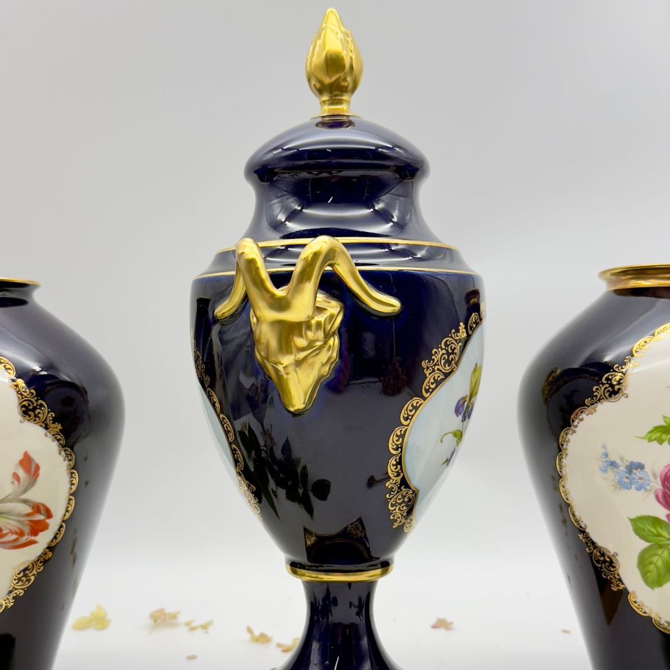 Ваза амфора Lindner Мейсенский букет кобальт 36 см Германия