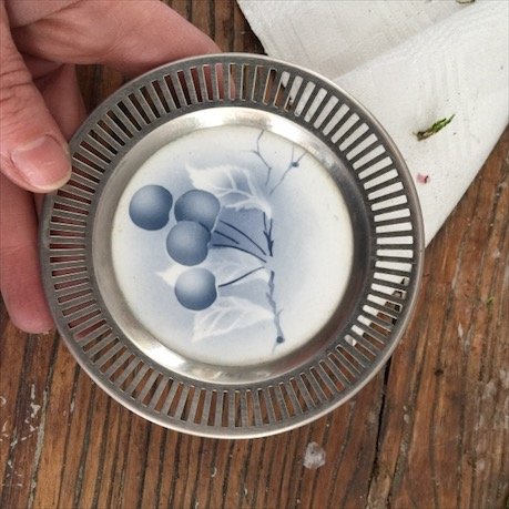 Блюдце-подставка 10 см Вишня