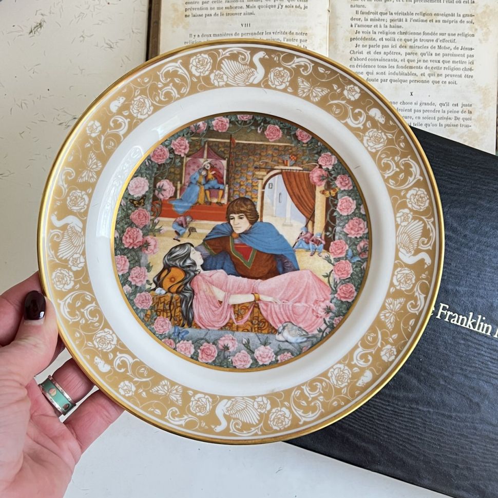 Тарелка 20 см Franklin Porcelain 1978 Сказки Спящая красавица W.Germany