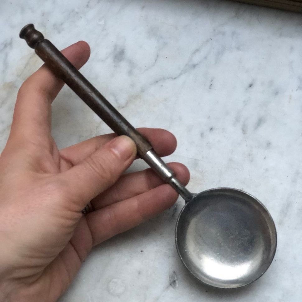 Ложка 19 см олово ручка дерево