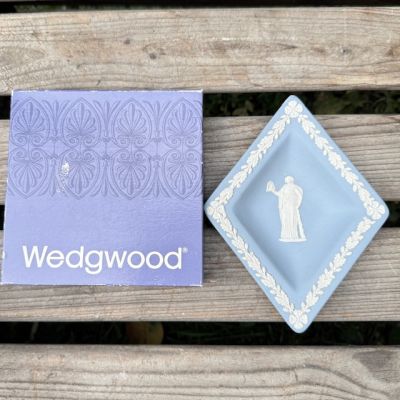 Розетка ромб Wedgwood 15 см Англия бисквитный фарфор