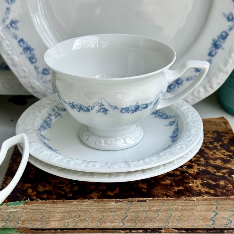 Чайная пара Rosenthal Classic Rose голубые розы 200 мл Германия в