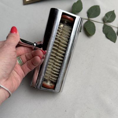 Щетка для сбора крошек сталь Франция