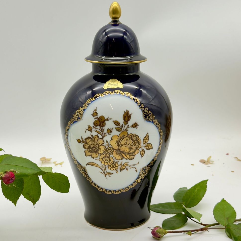 Ваза Lindner Золотые розы кобальт 31 см Германия