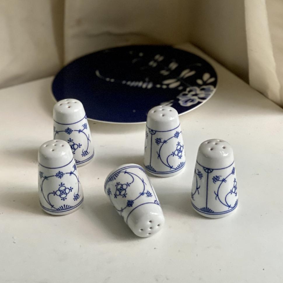 Солонка 7 см Indisch Blau