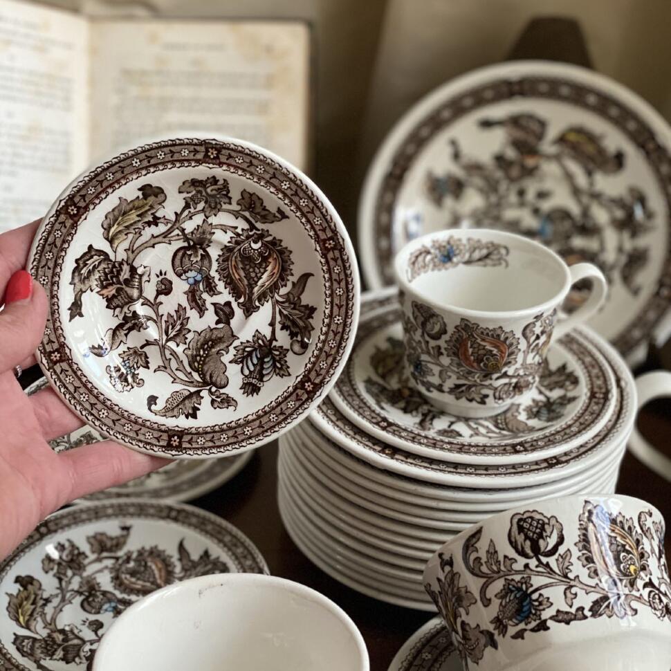 Блюдце 14 см Англия Staffordshire Ridgway Jacobean Джек бобовое зернышко