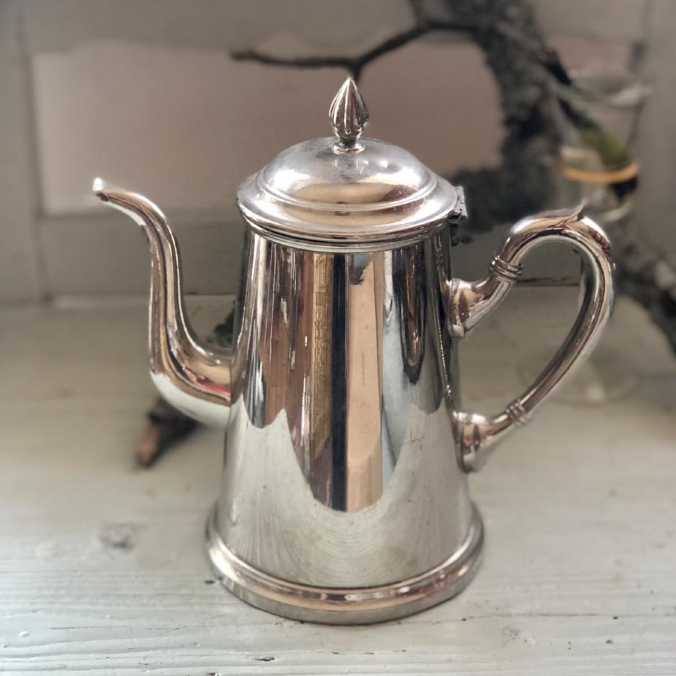 Кофейник в классическом стиле 0,6l