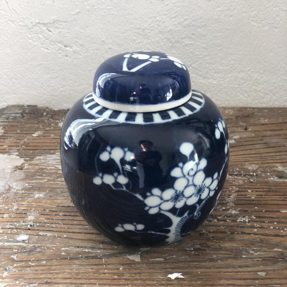 Ваза с крышкой 11 см синяя фарфор