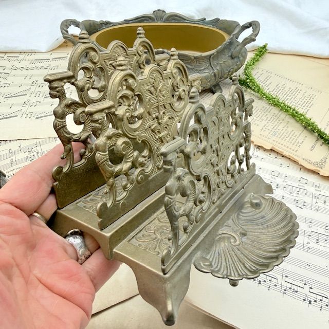 Подставка для писем 16 см бронза  