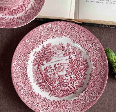 Тарелка English Ironstone Company (EIT) Castle 19 см Англия