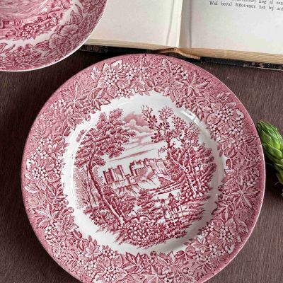 Тарелка English Ironstone Company (EIT) Castle 19 см Англия