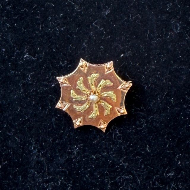 Брошь 2,5 см серебро с золочением