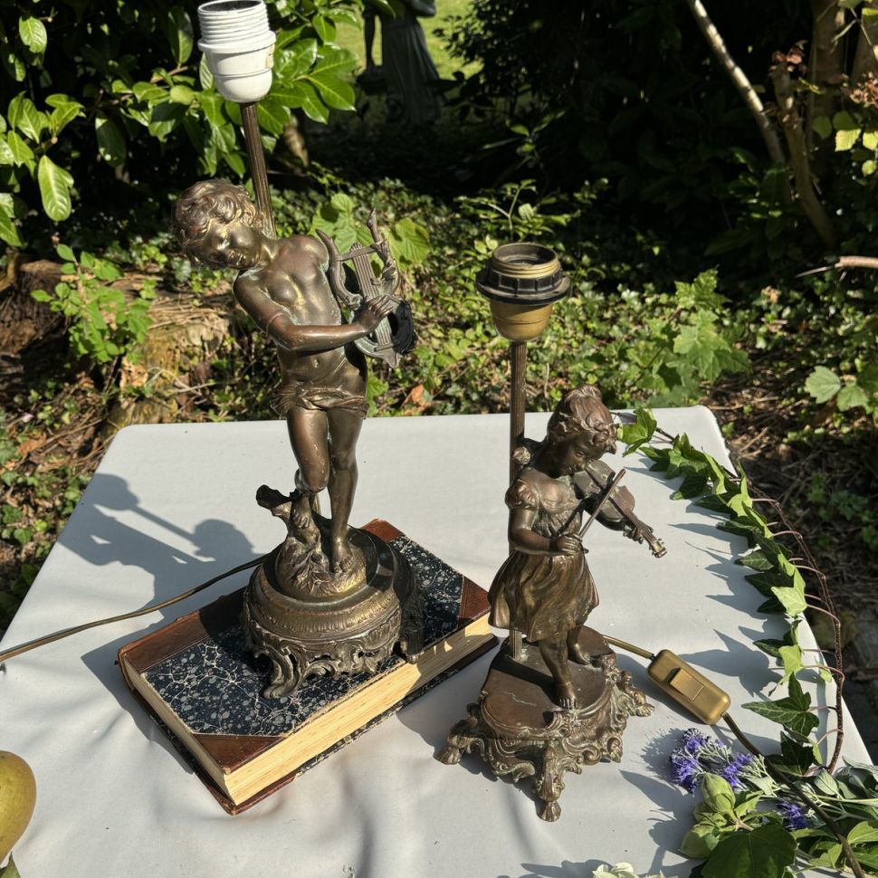 Лампа скульптура Девочка со скрипкой Moreau 39 см бронза Франция  работающая