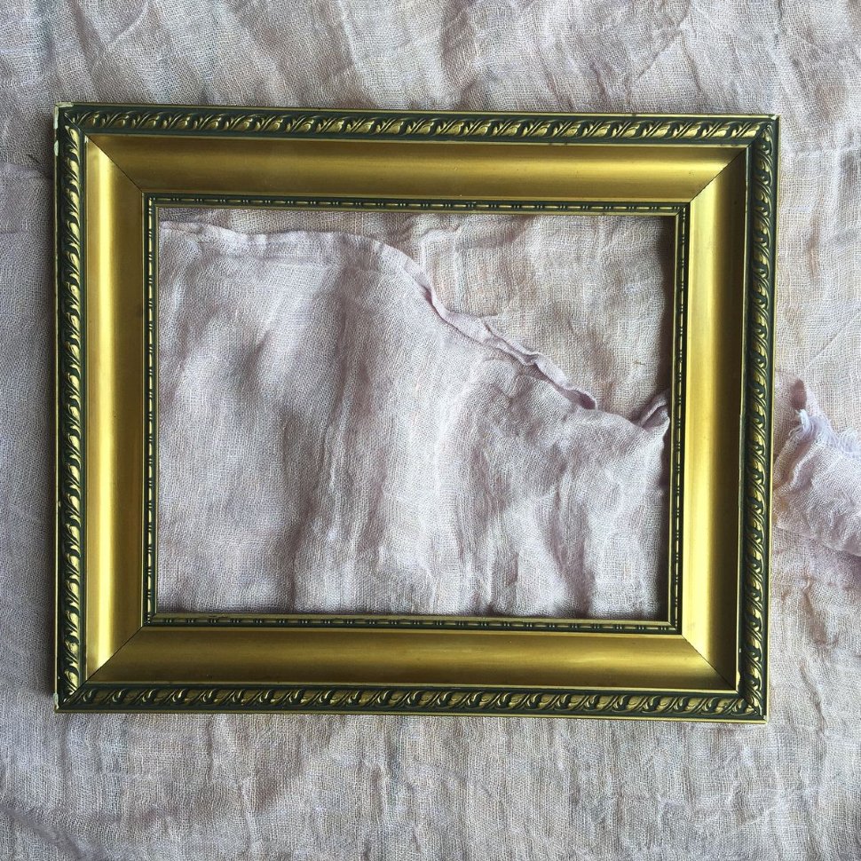 Рама деревянная 40х32 с узорчатым багетом