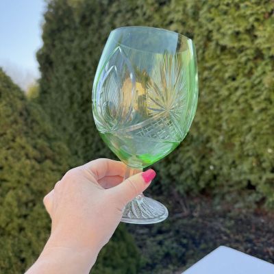 Ваза бокал салатовая 1 л накладной хрусталь Германия