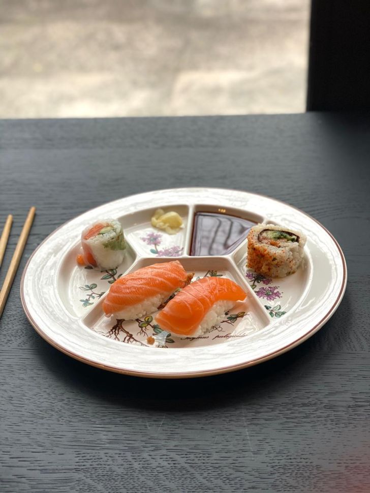 Тарелка Thymus pulegioides Botanica ВиллеройБох 24 см 