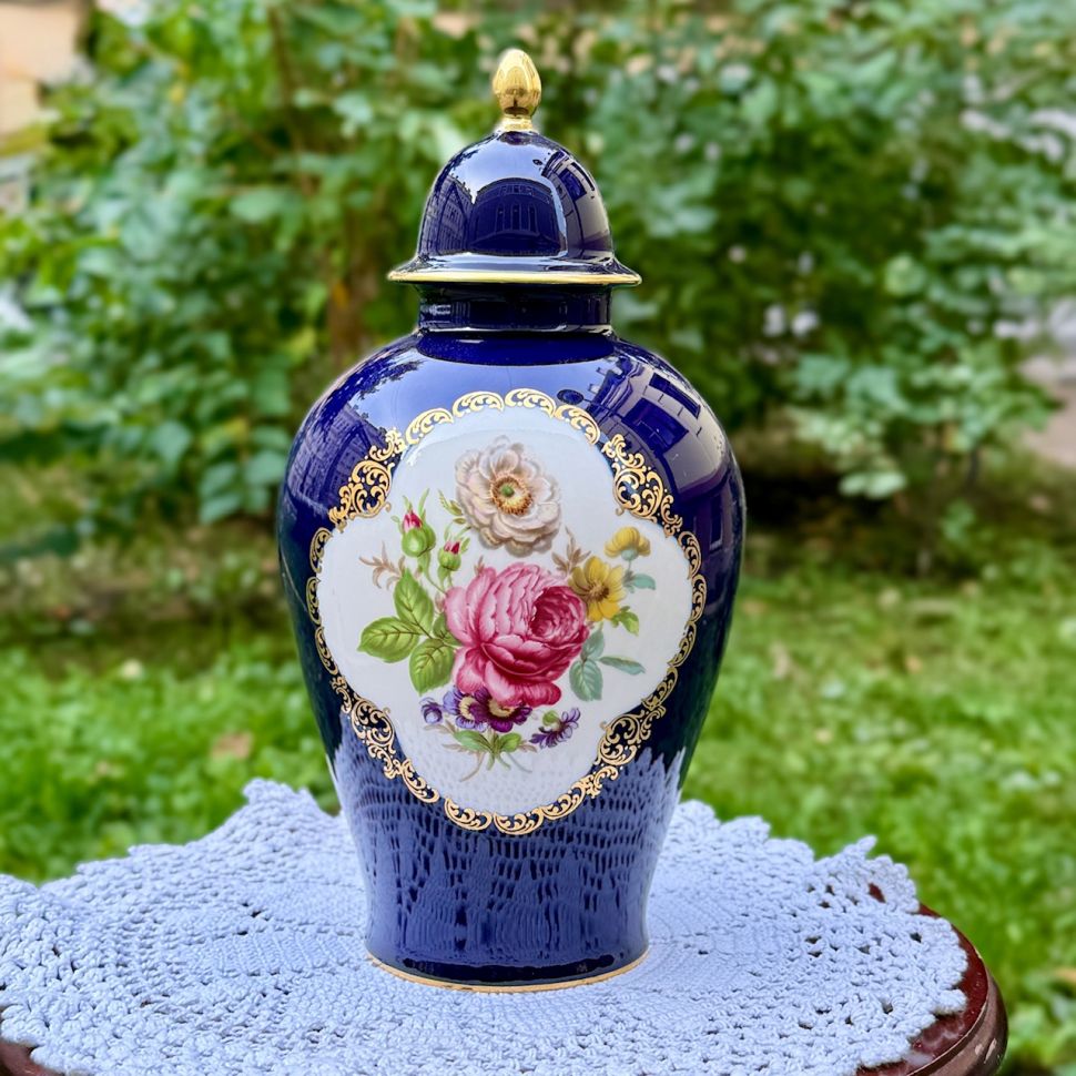 Ваза чайница Lindner Мейсенский букет 26 см кобальт фарфор Германия