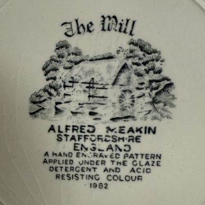 Тарелка Alfred Meakin The Mill 26 см Англия