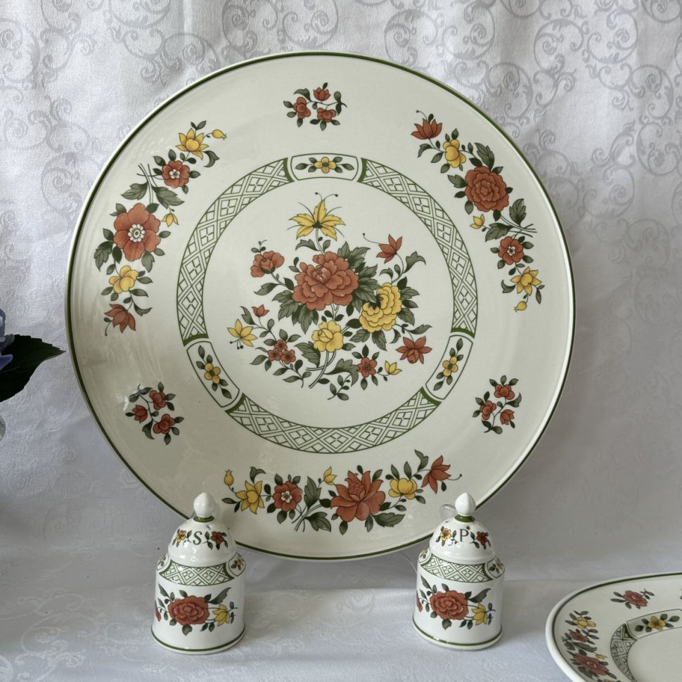 Блюдо для торта ВиллеройБох Summerday 32 см Германия  