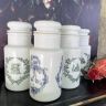Банка для сыпучих 22 см milk glass Италия зеленая