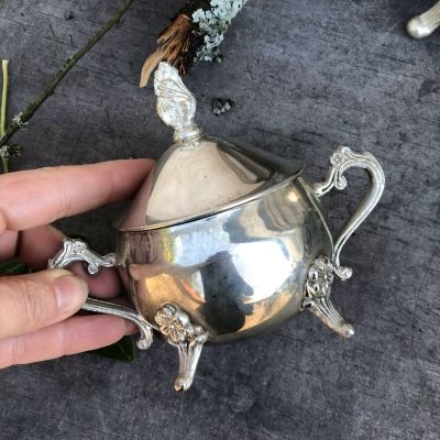 Сахарница малая с крышкой 13 см мельхиор