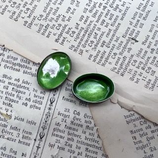 Шкатулка мини таблетница Индия ХХ век прегородчатая эмаль 