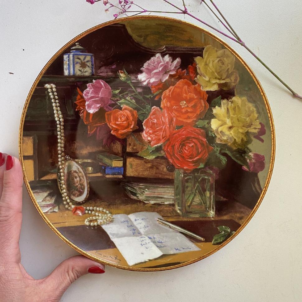 Тарелка номерная 21 см Royal Mosa 1989 Stilleven op en Secretaire