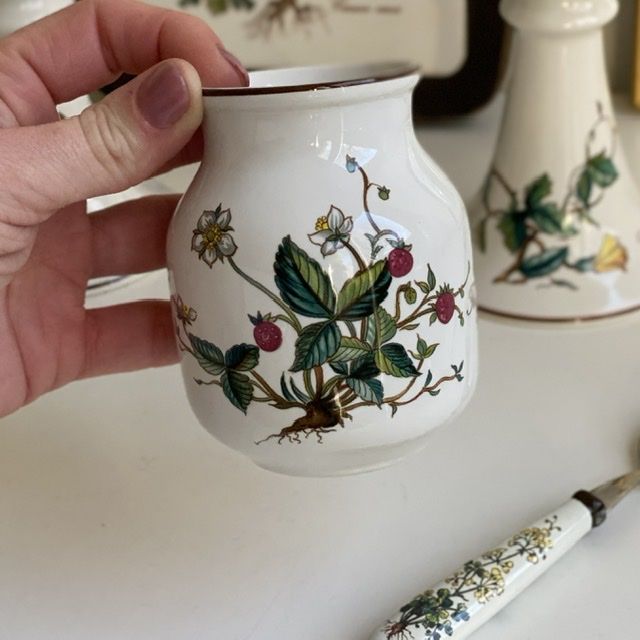 Ваза Botanica Земляника 9 см ВиллеройБох