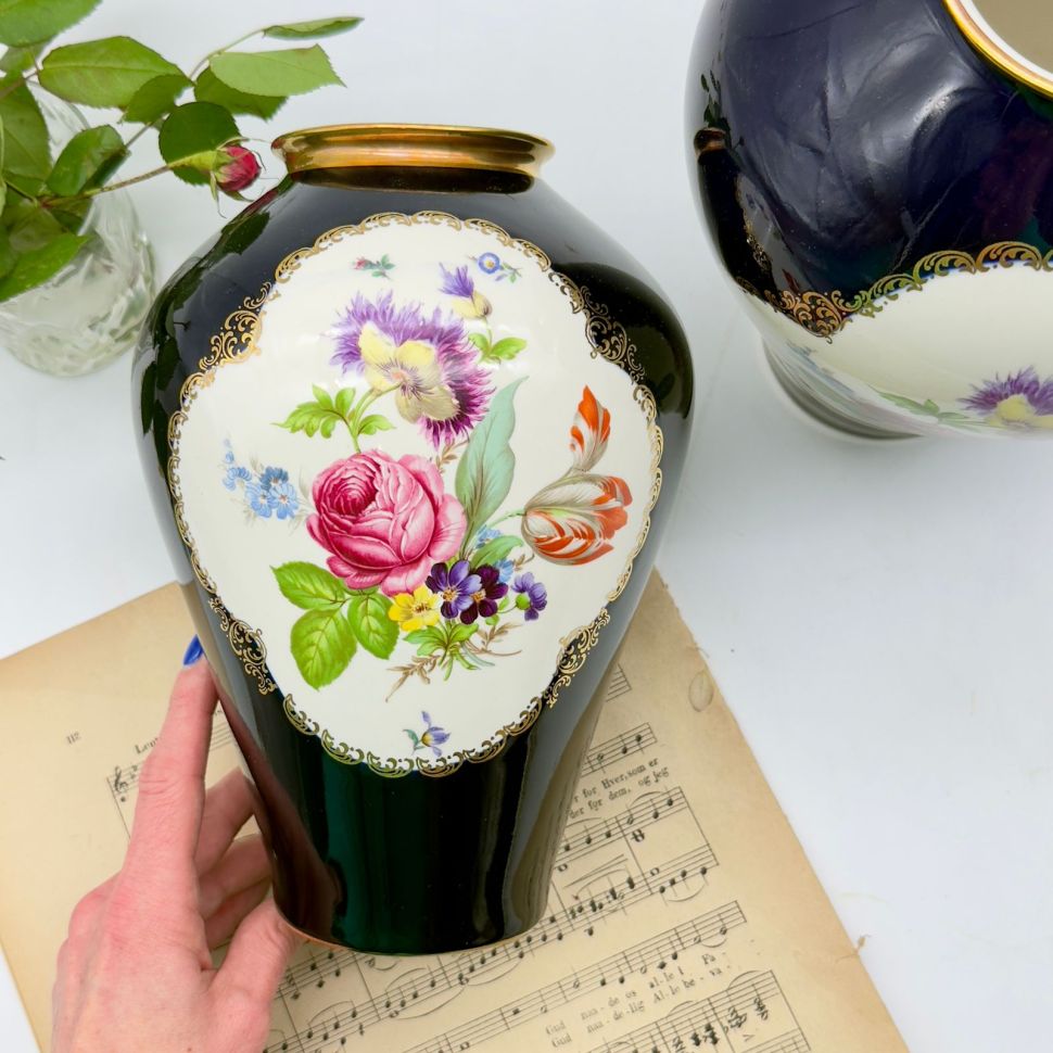 Ваза Lindner Мейсенский букет кобальт 24 см Германия