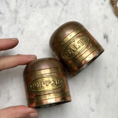 Солонка и перечница, набор 2 шт.