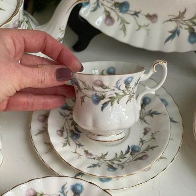 Блюдце 13 см Royal Albert Brigadoon Англия