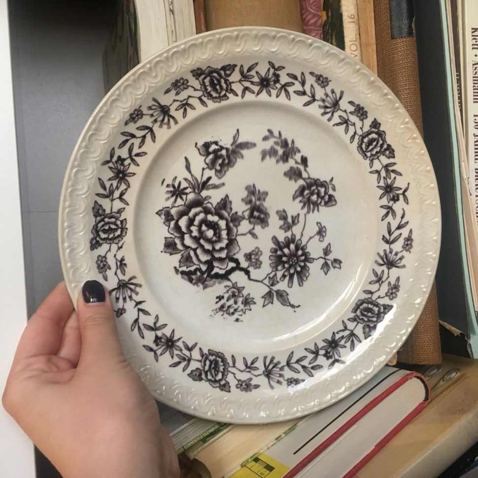 Тарелка столовая кофейные цветы