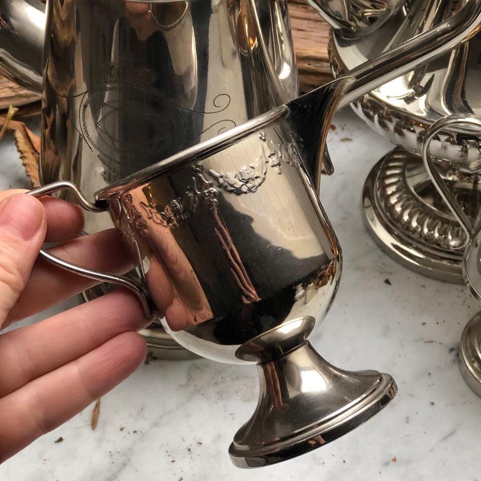 Молочник сталь 10 см