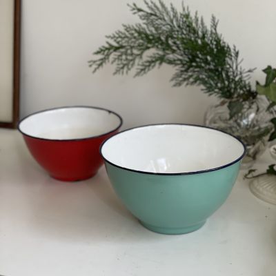 Салатник 16,5 см эмалированный зеленый