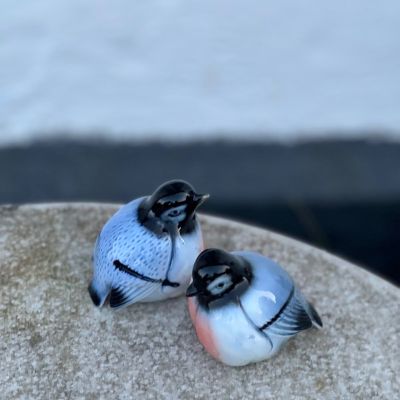 Статуэтка Снегирь 7 см фарфор (клюв прямо )