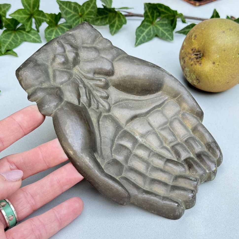 Мыльница ладони Будды 16 см латунь