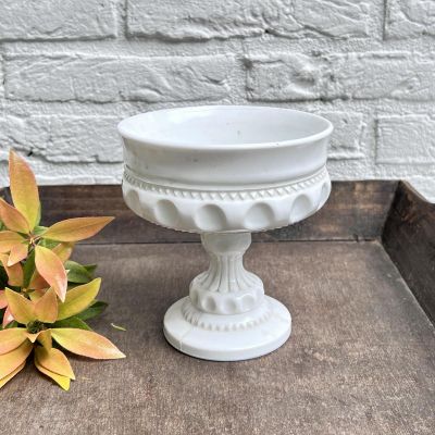 Конфетница 14 см Milk Glass