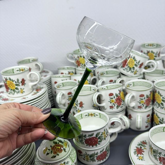 Бокал на высокой зеленой ножке 200 мл хрусталь