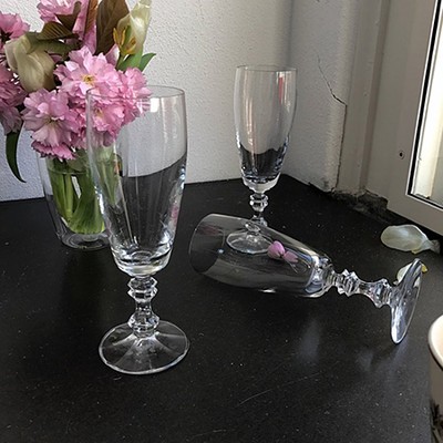 Бокал хрусталь высокий на резной ножке