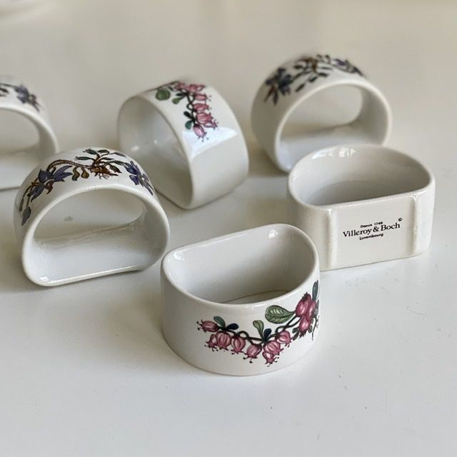 Кольцо для салфетки Botanica ВиллеройБох красный