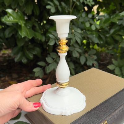 Подсвечник белый 18 см металл