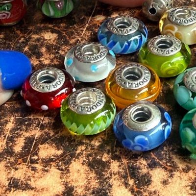 Шарм Pandora зеленая спираль серебро муранское стекло