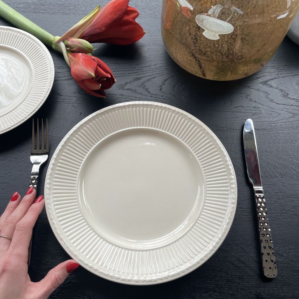 Тарелка Wedgwood Edme 26 см фарфор Англия