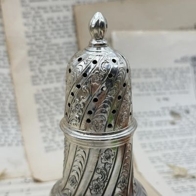 Сифтер 18 см мельхиор Англия серебрение  