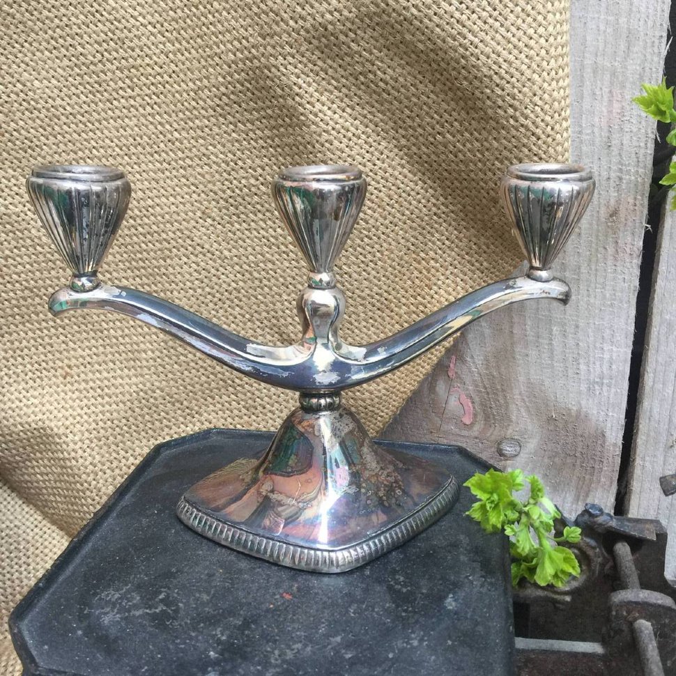Подсвечник на три свечи модерн