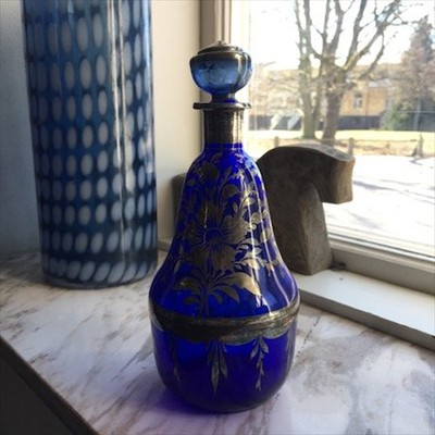 Синий графин с росписью серебром